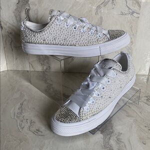 Converse all star Pearl & Rhinestones Embellished Sneakers Size 8 Wedding Bridal